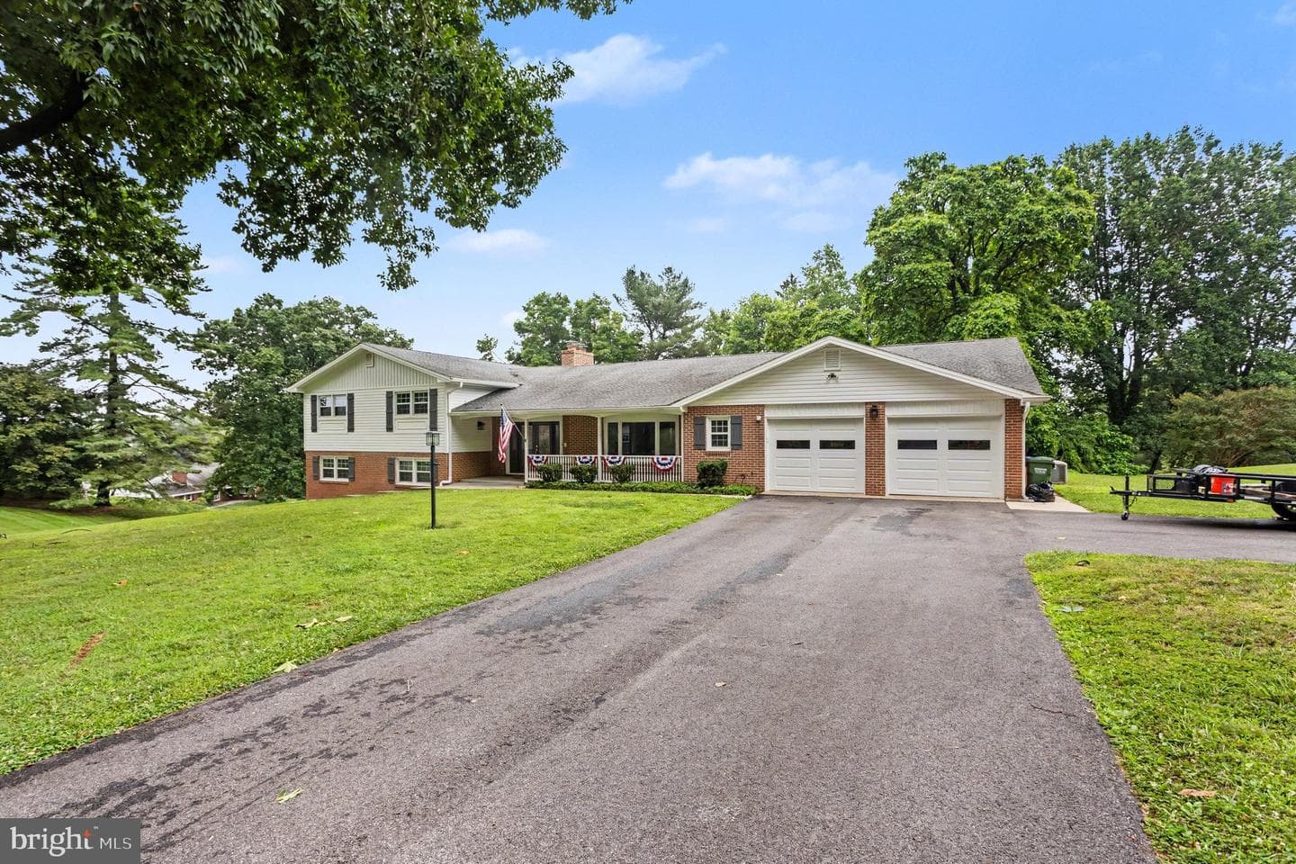 213 Glenwood Road photo 3