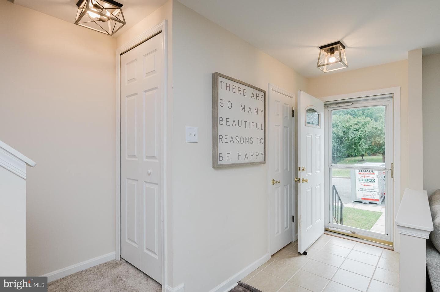 3221 Arbor Hill Court photo 5
