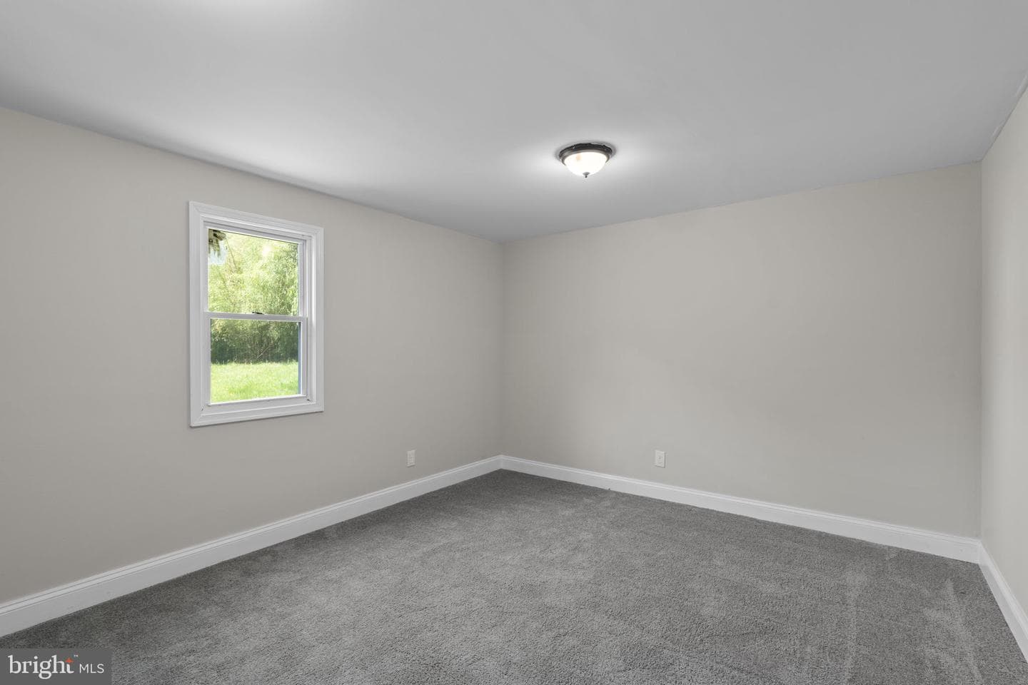 755 Mahan Road photo 38