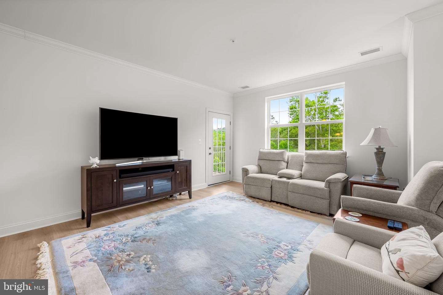 636 Wallingford Road #3g photo 6
