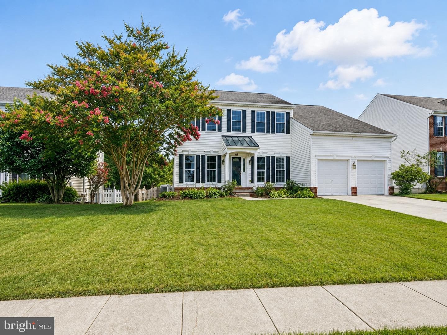 1420 Moonshadow Road photo 1