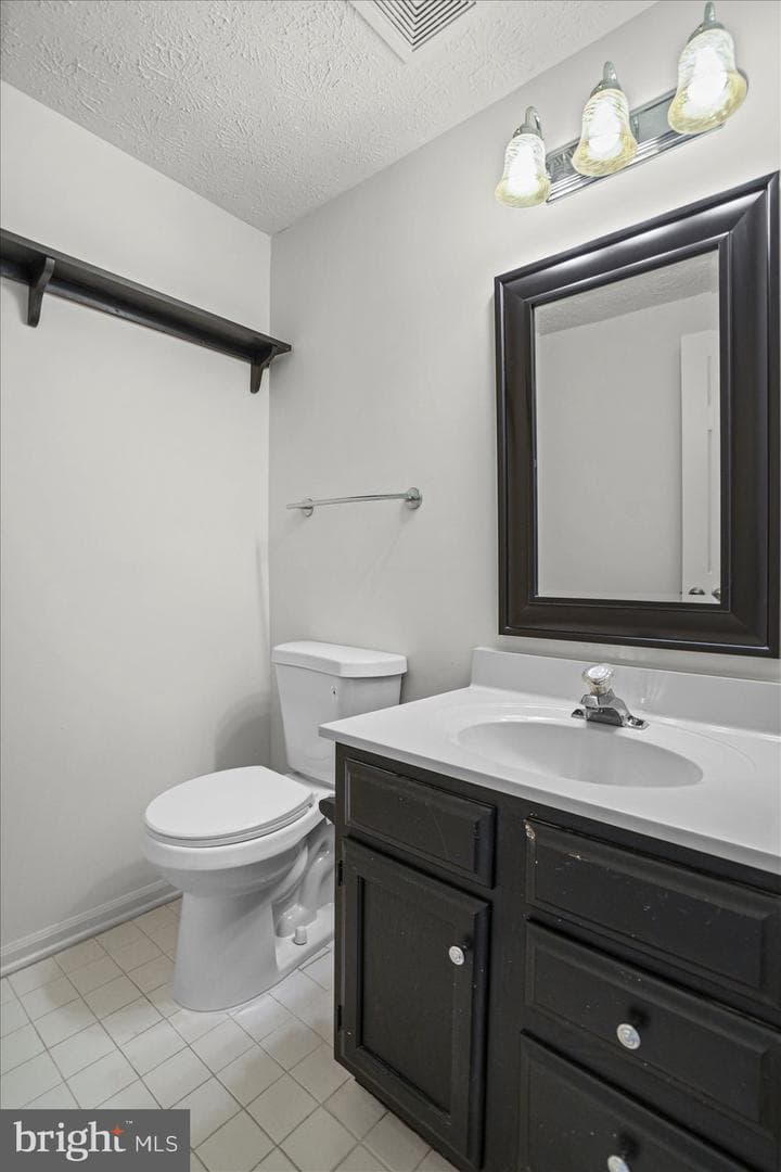 1109 Oakwood Lane photo 30
