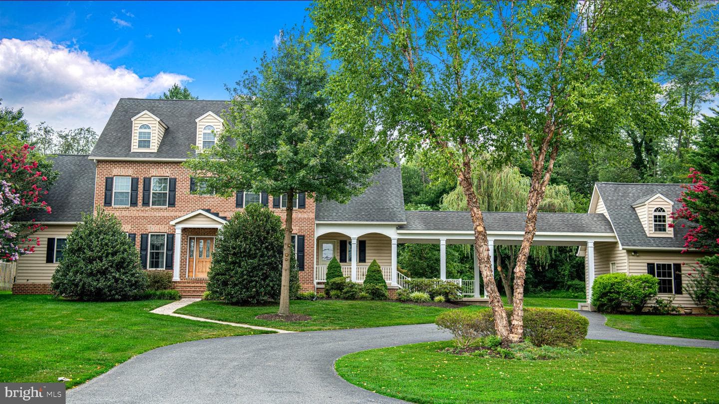 800 S Fountain Green Road photo 1