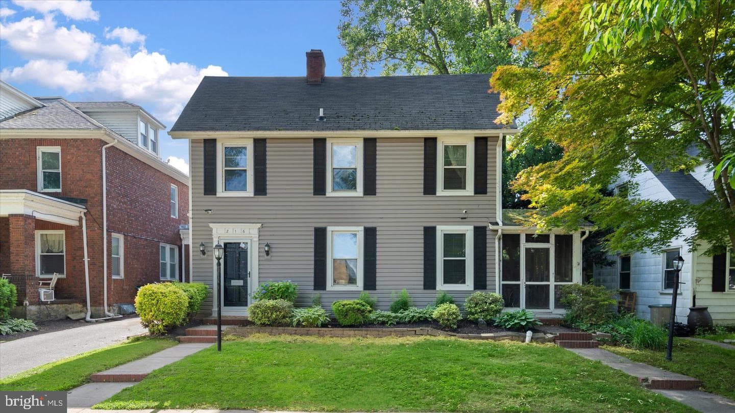 216 N Union Avenue photo 46