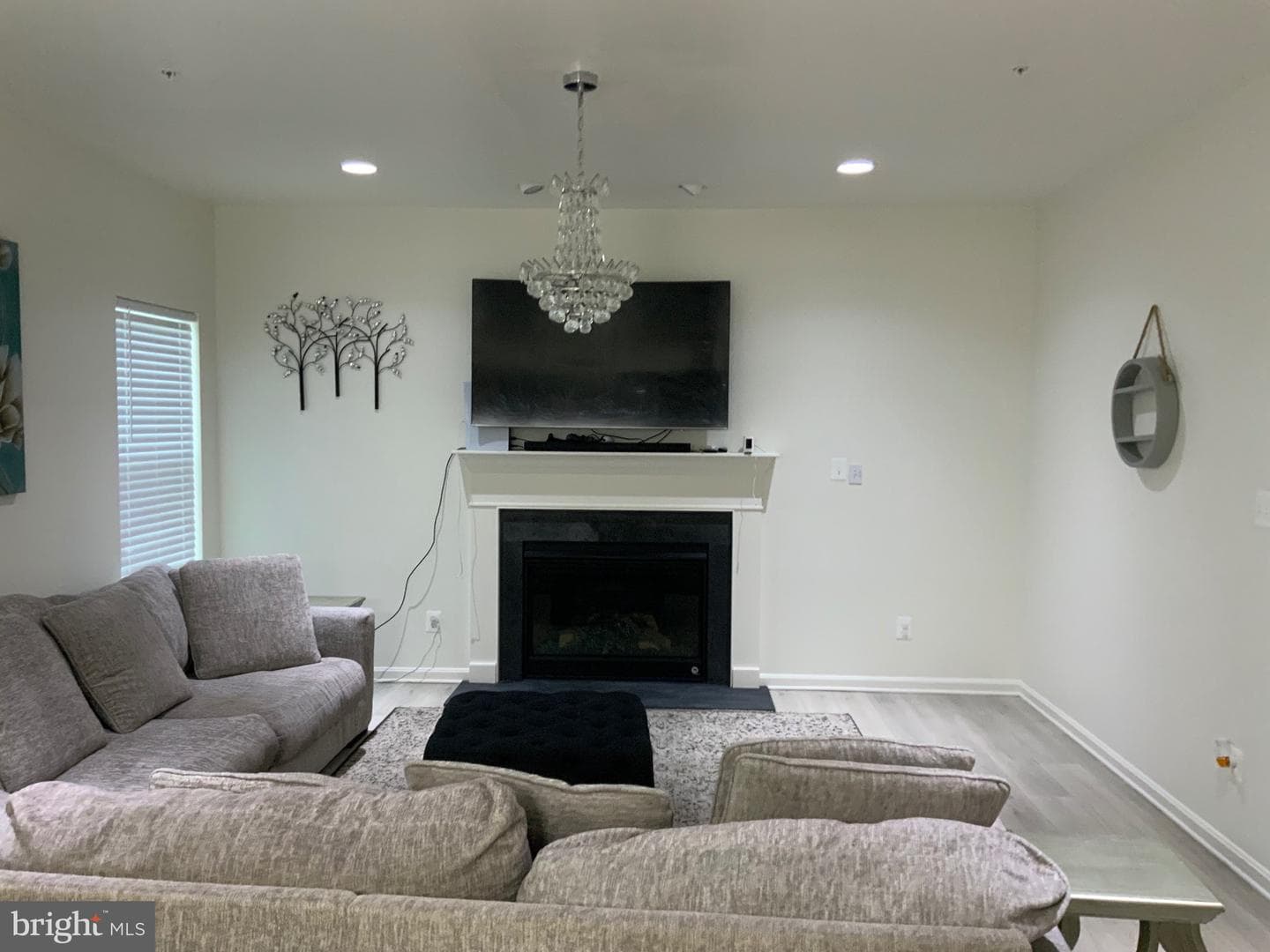 2909 Willoughby Beach Road photo 8