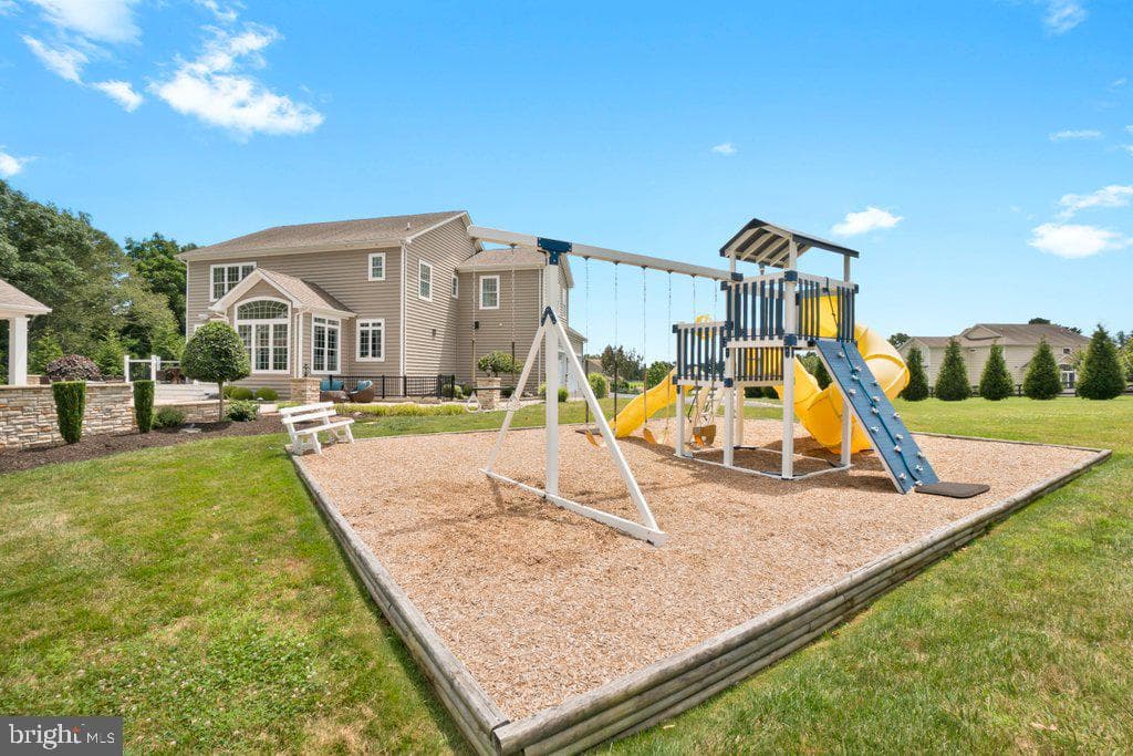 2429 Creswell Road photo 29