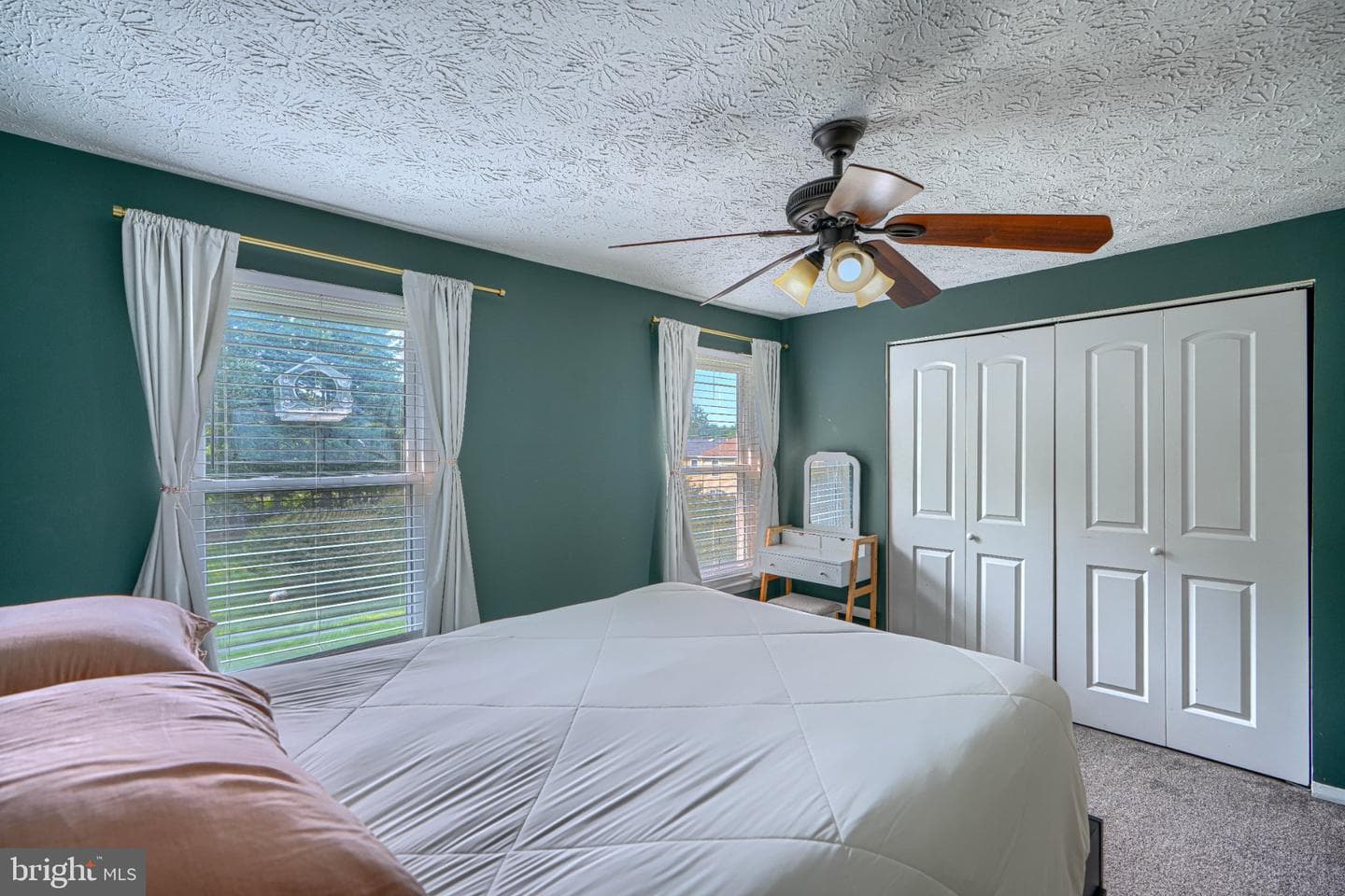 902 Hillswood Road photo 22