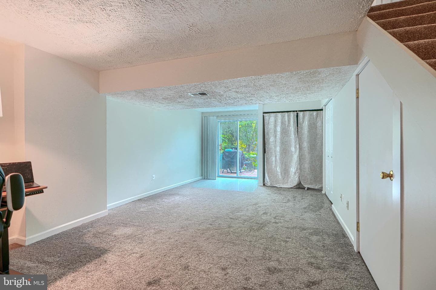 902 Hillswood Road photo 28