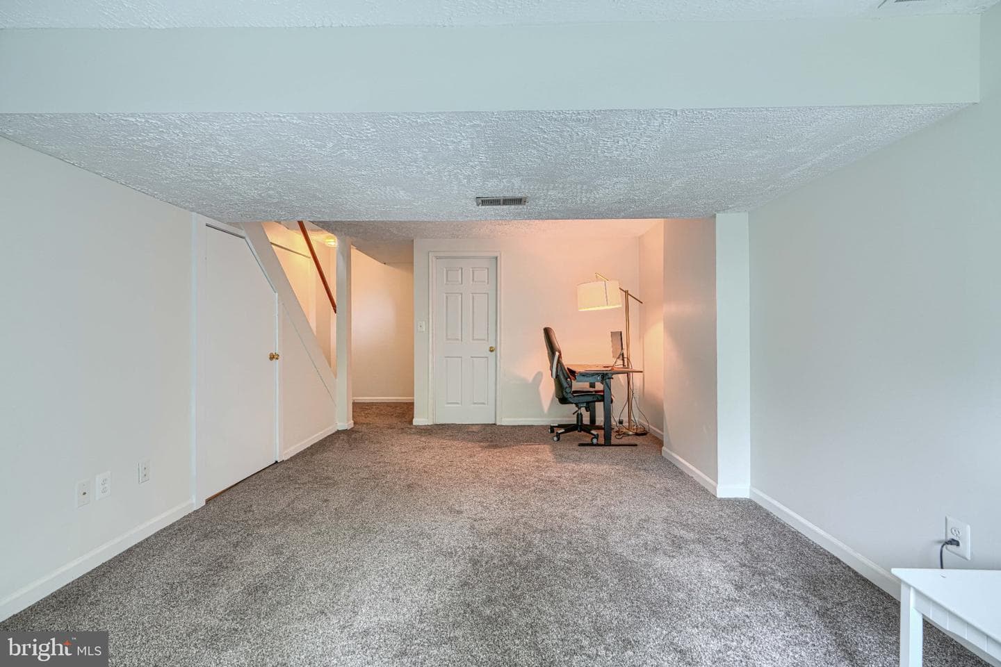 902 Hillswood Road photo 30