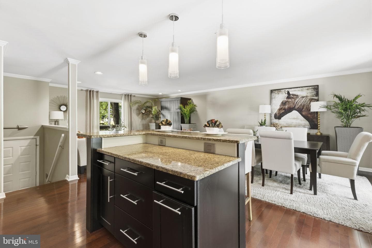 303 Bright Oaks Drive photo 8