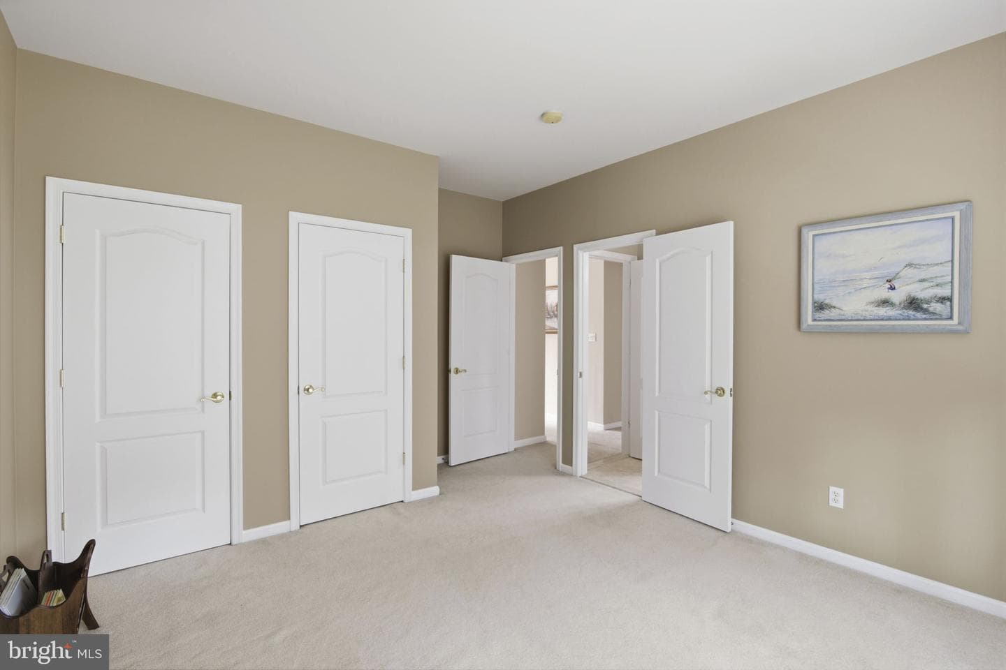 702 Glen Court photo 49