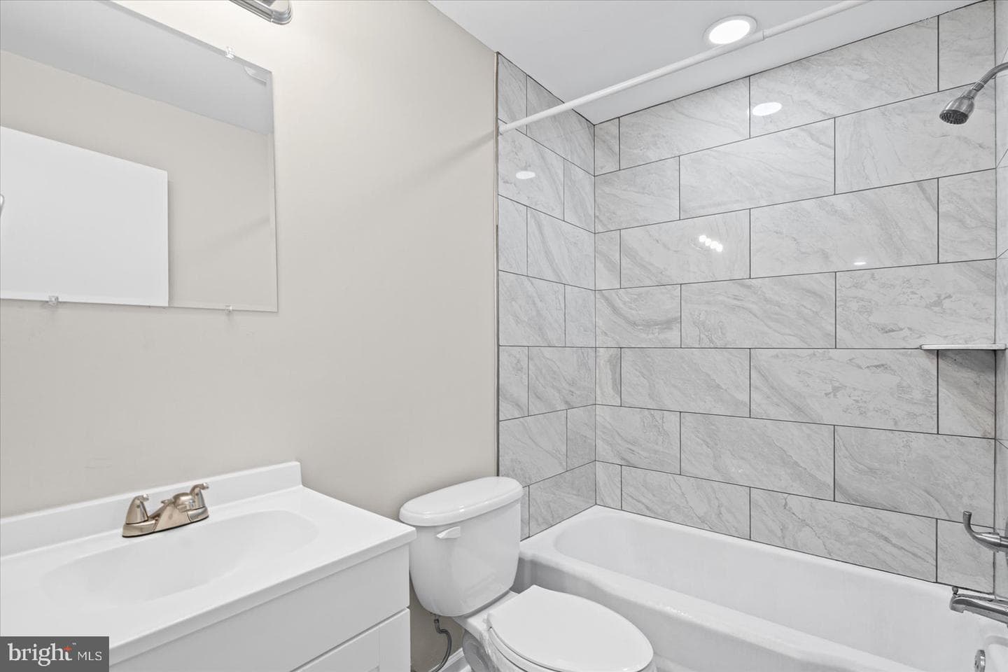 408 Cherry Hill Road photo 6