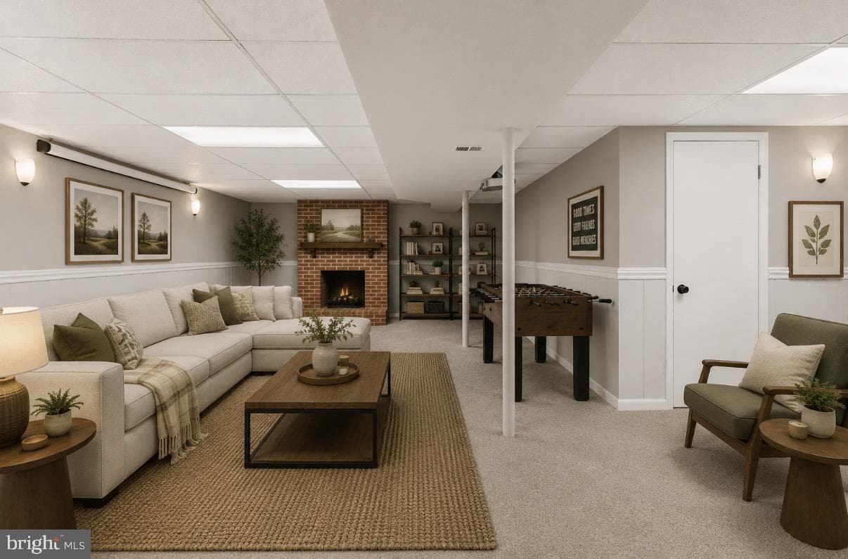 527 Stratford Road photo 32