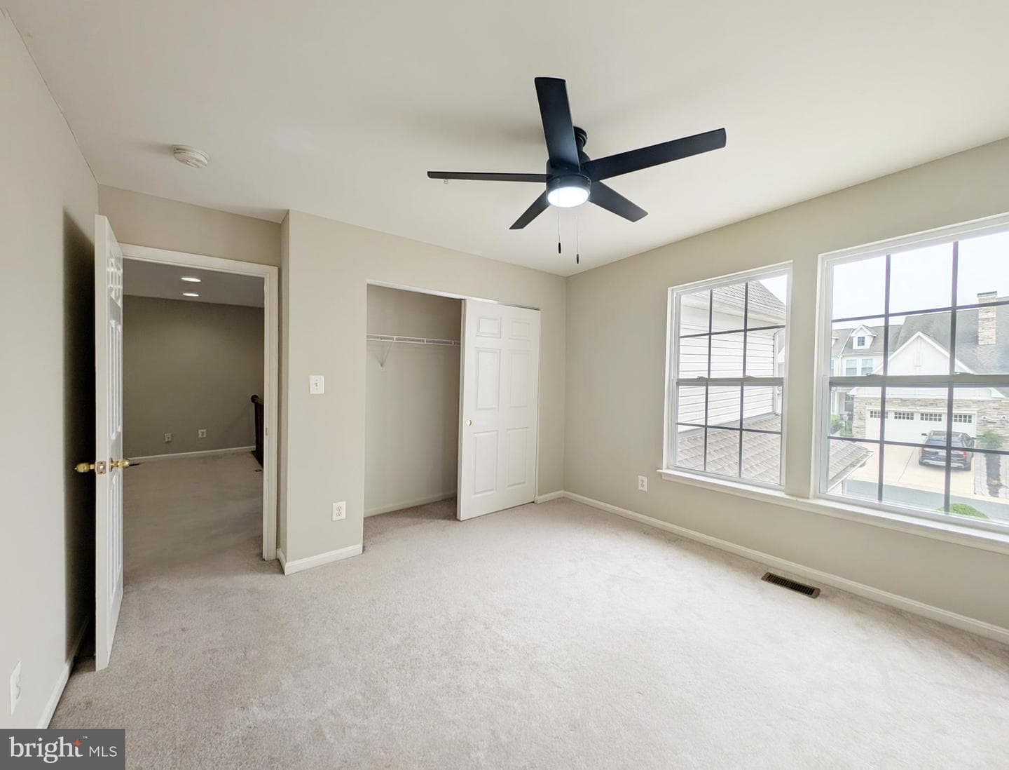 406 Granville Court photo 29