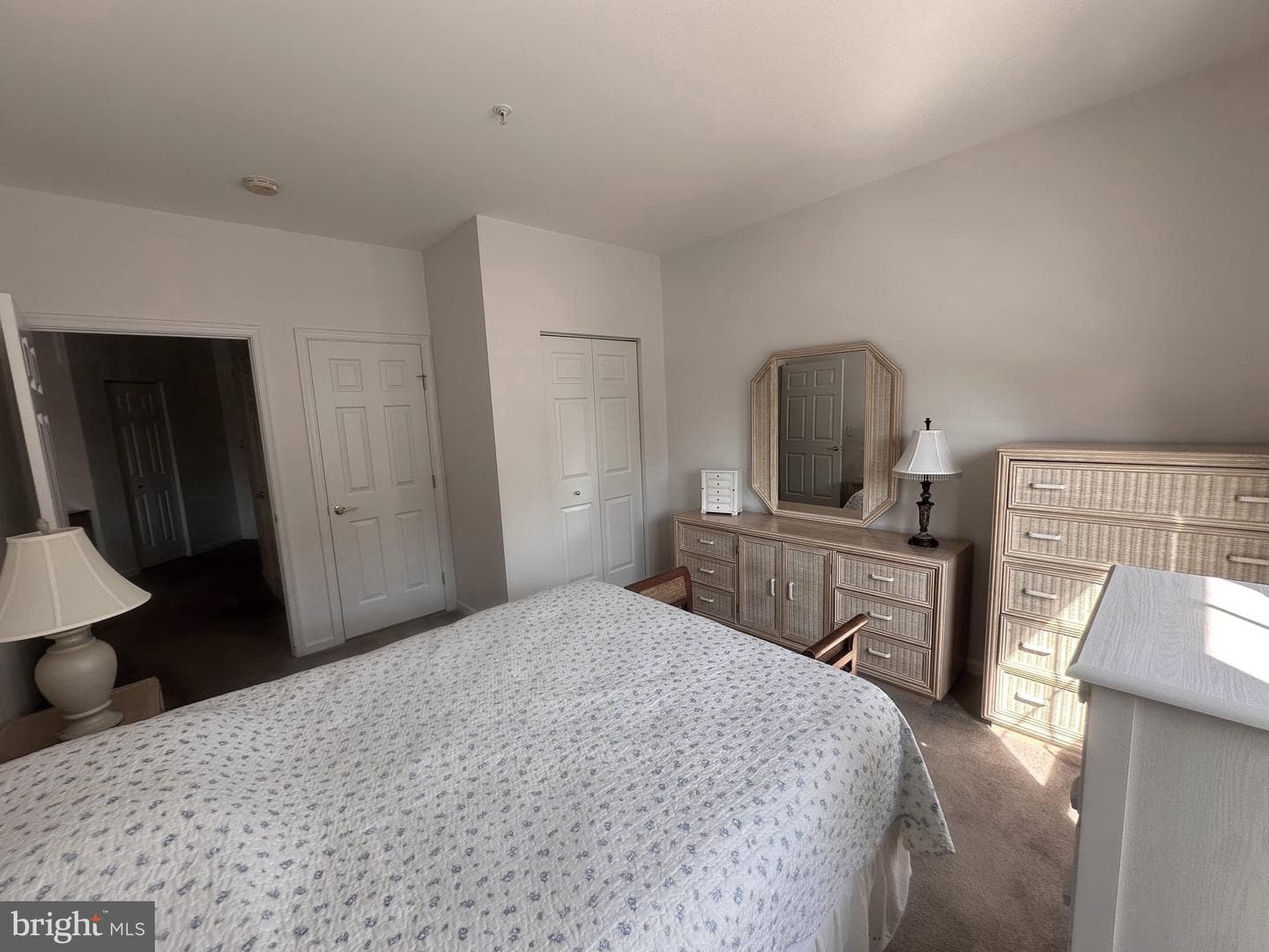 130 W Broadway #1e photo 29