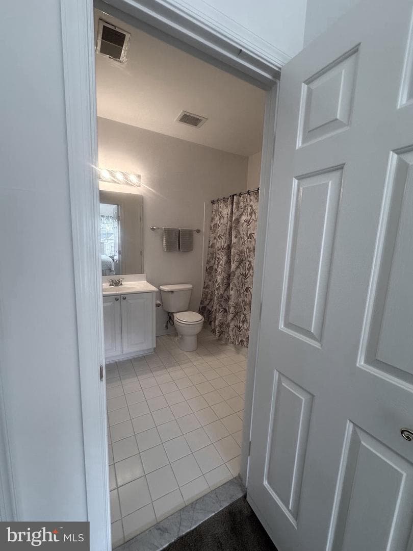 130 W Broadway #1e photo 34