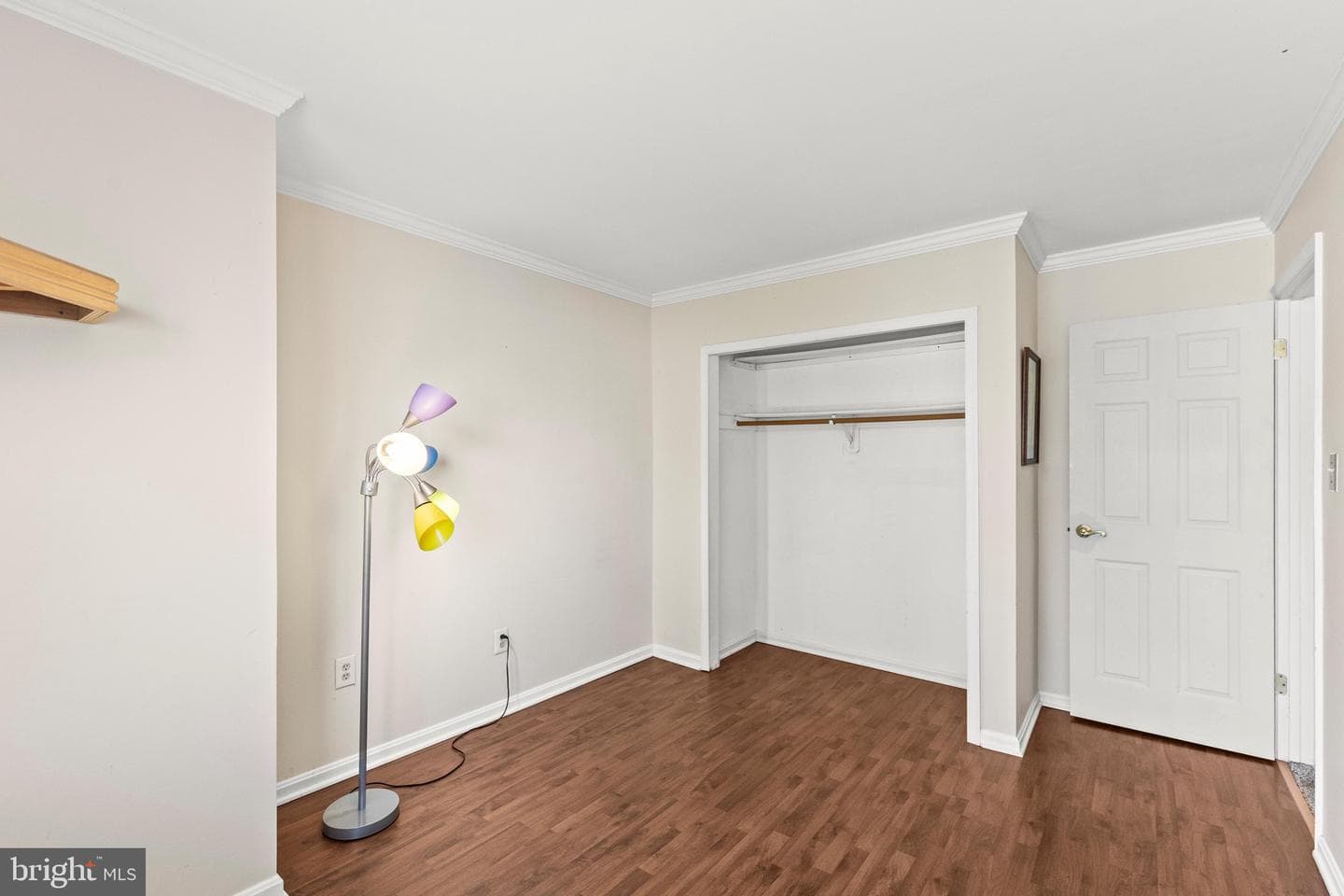 408 Kentmore Terrace photo 25
