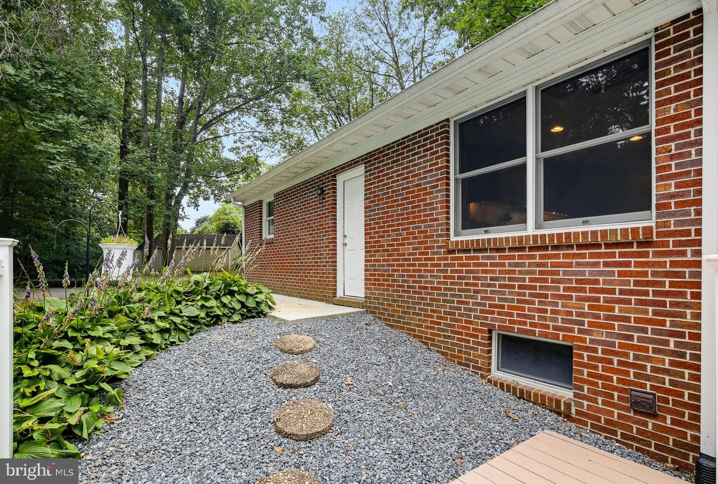 1511 Lady Anne Court photo 47