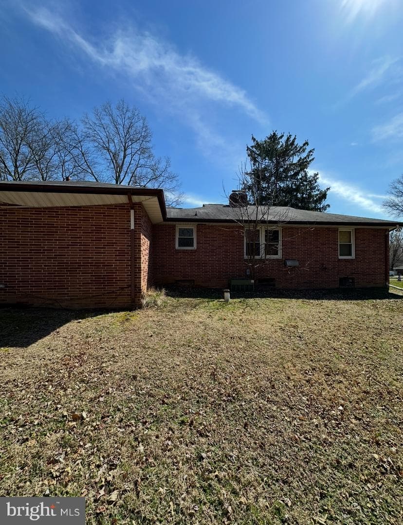 1108 Montreal Drive photo 3