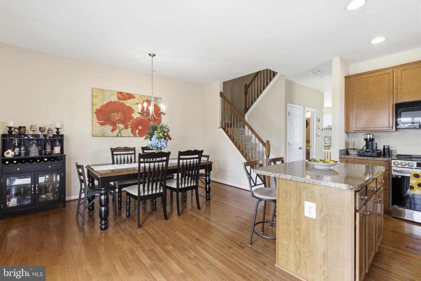 624 Snowberry Way photo 12