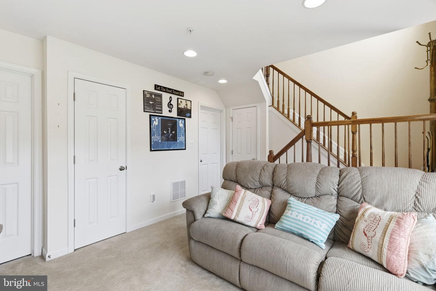 624 Snowberry Way photo 25