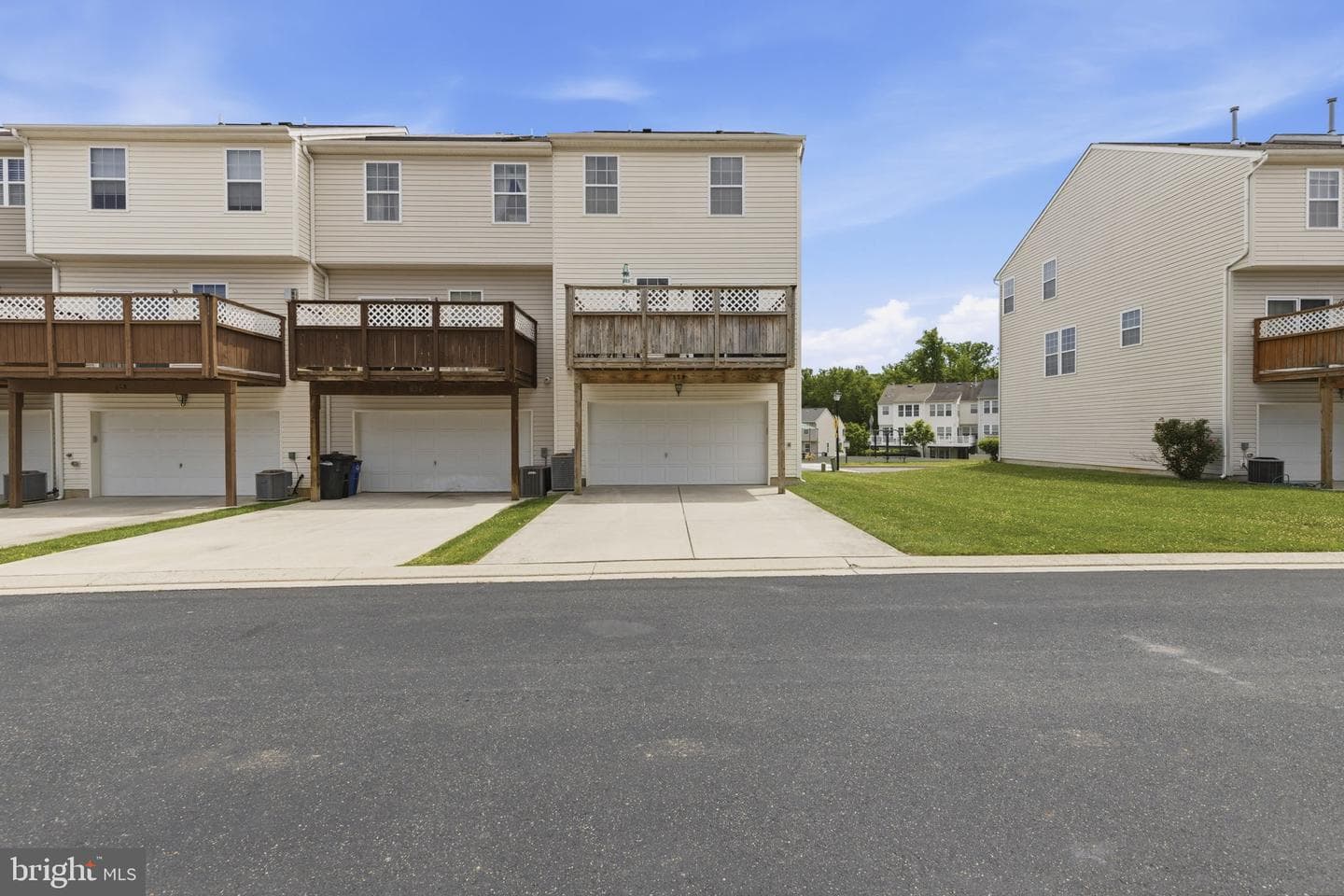 624 Snowberry Way photo 31