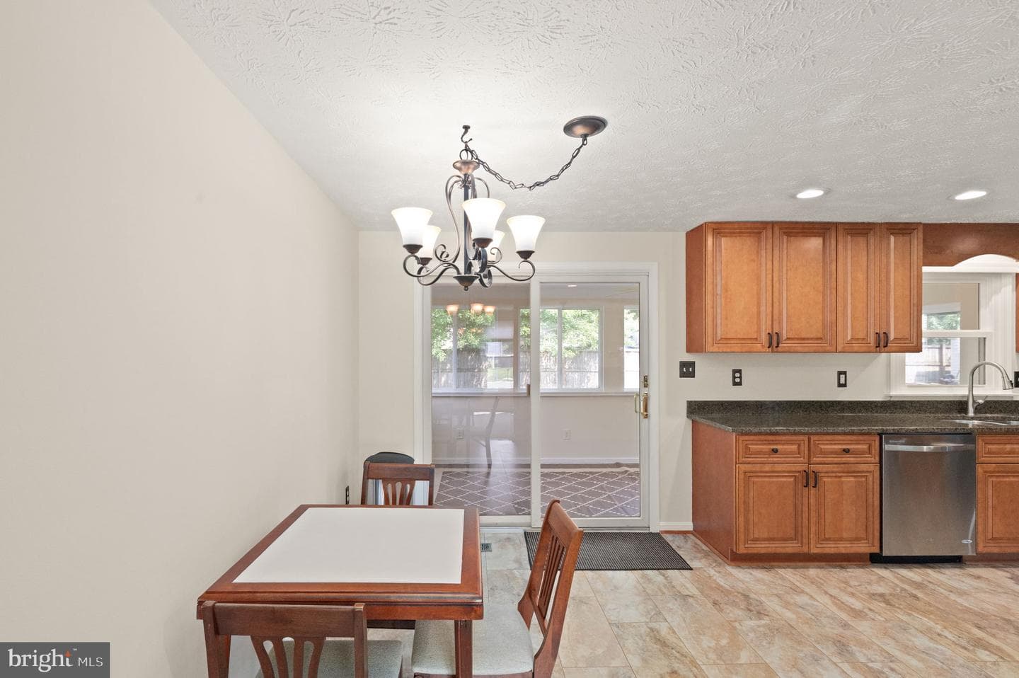603 Blackport Court photo 5