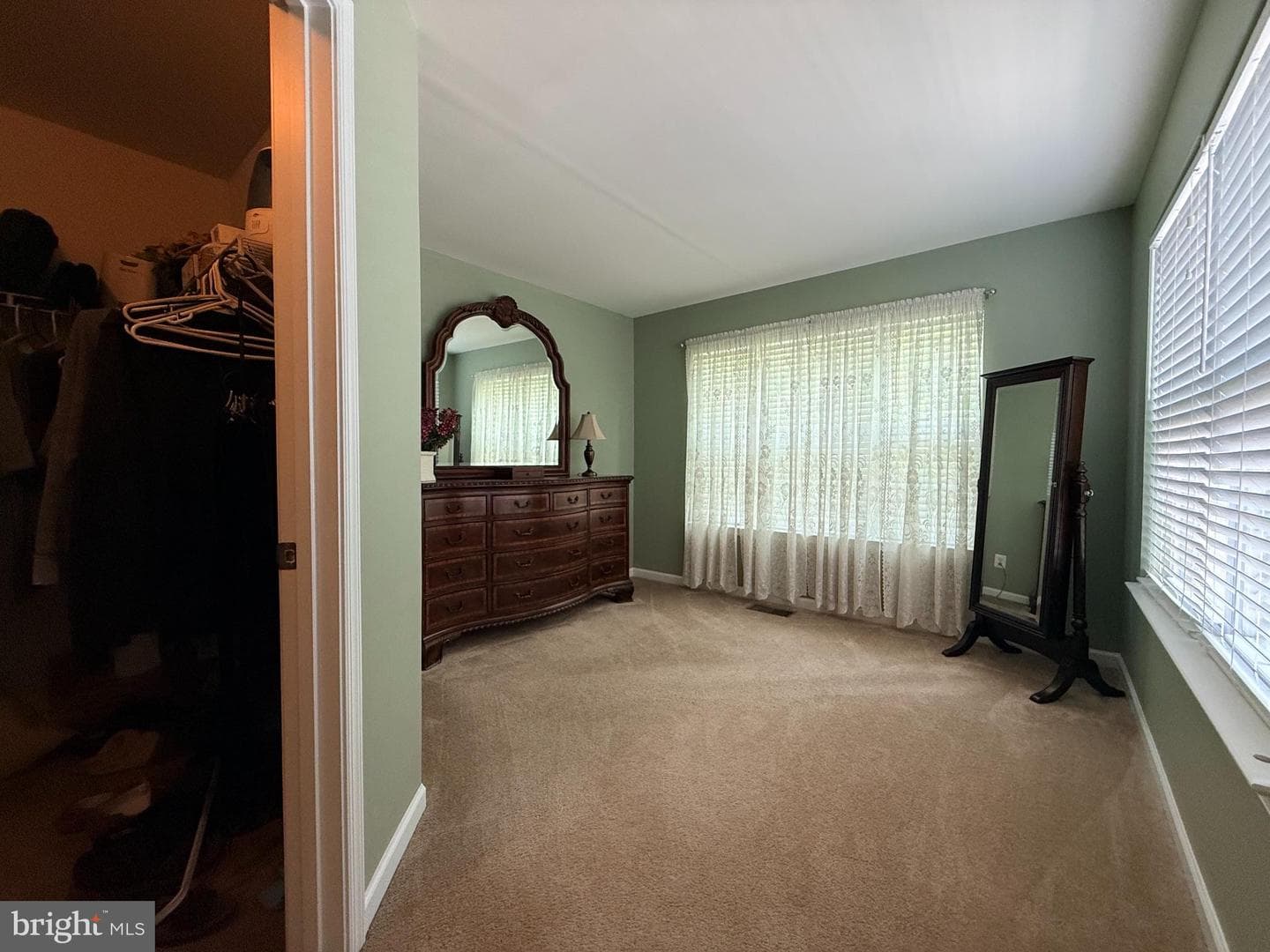 667 English Ivy Way photo 26