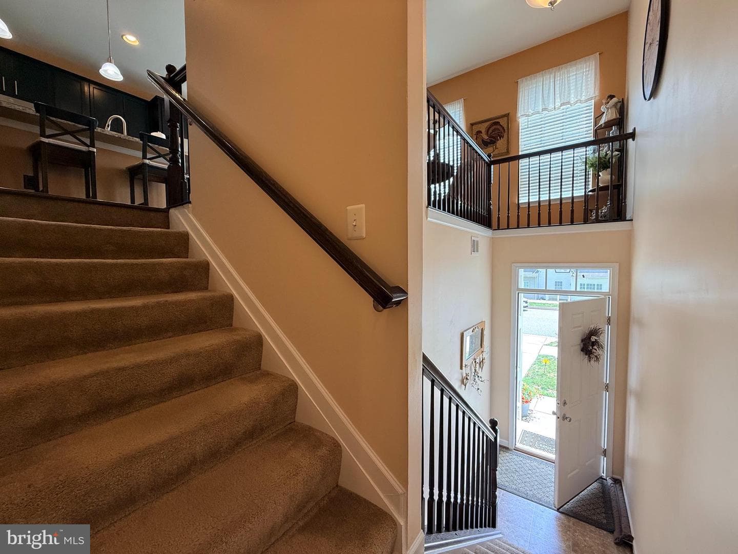 667 English Ivy Way photo 5