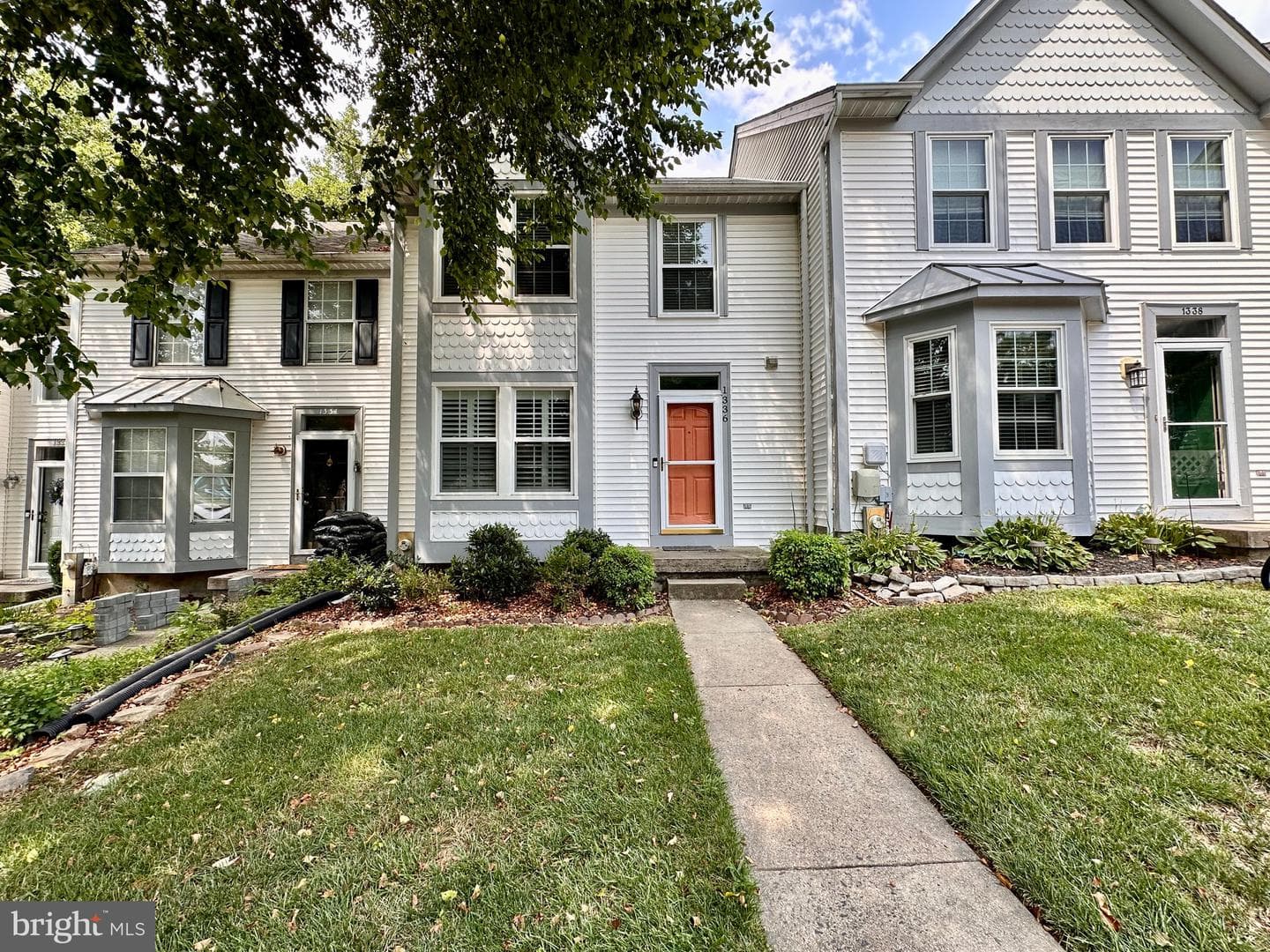 1336 Bennett Place photo 1