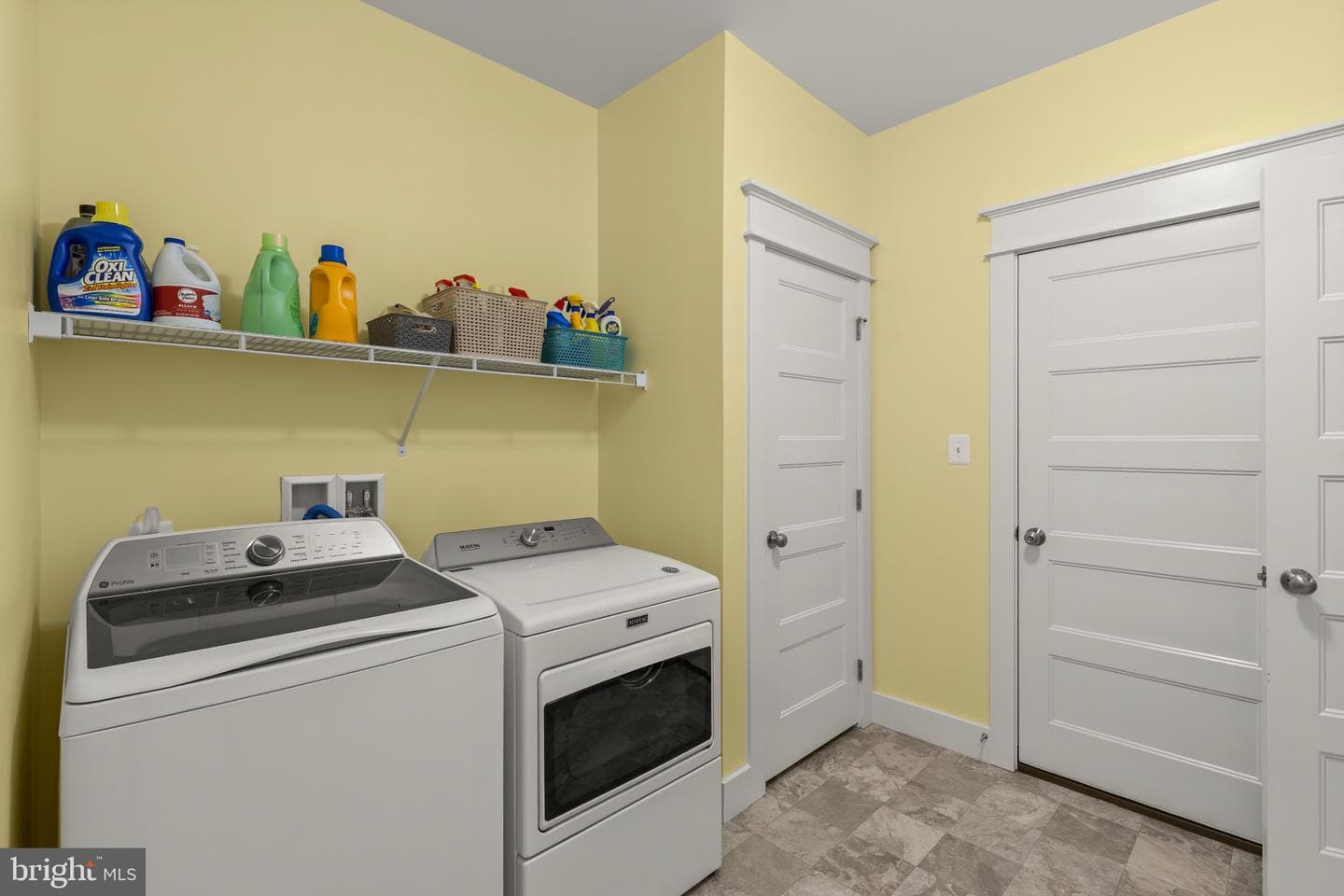 509 Tyrell Court photo 32