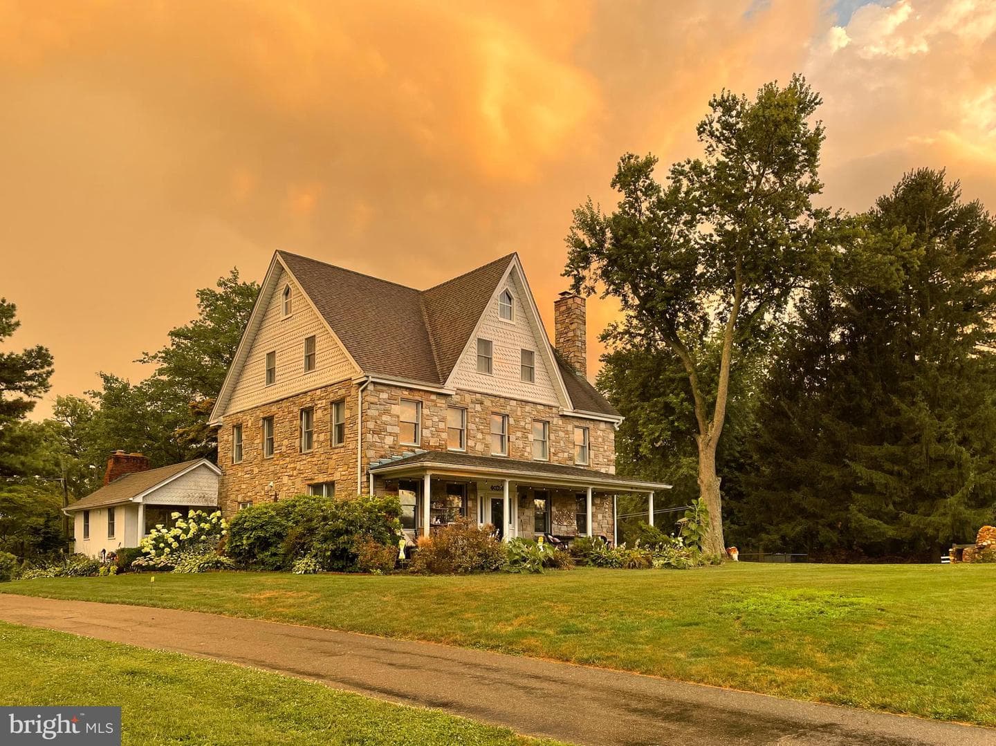 4011 Webster Road photo 2