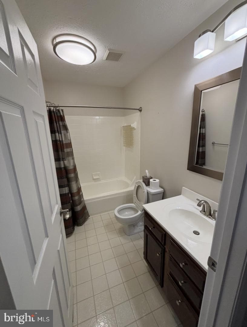 4233 Greys Run Circle photo 11