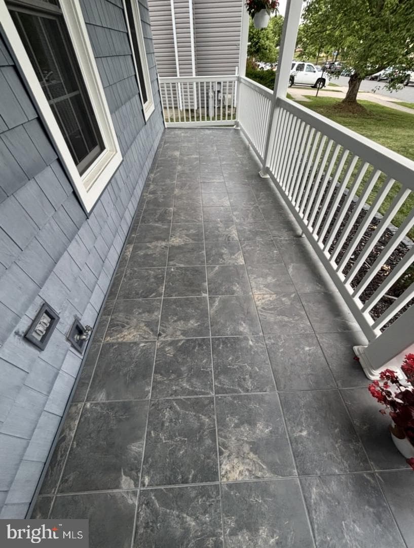 4233 Greys Run Circle photo 3