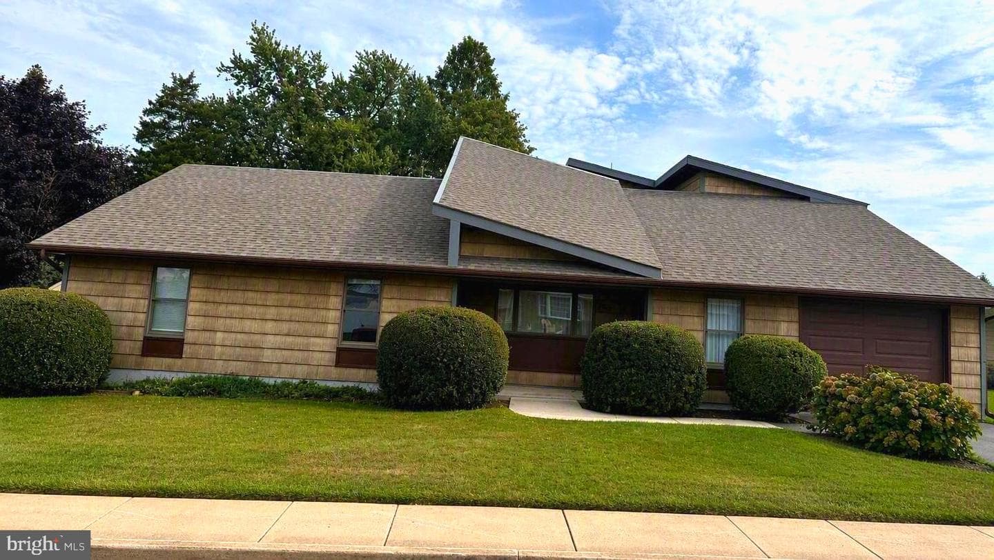 1106 Bern Drive photo 1