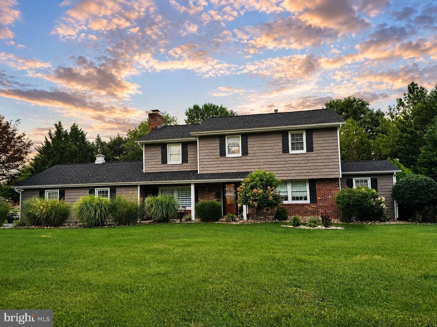 1405 Gunston Road photo 1