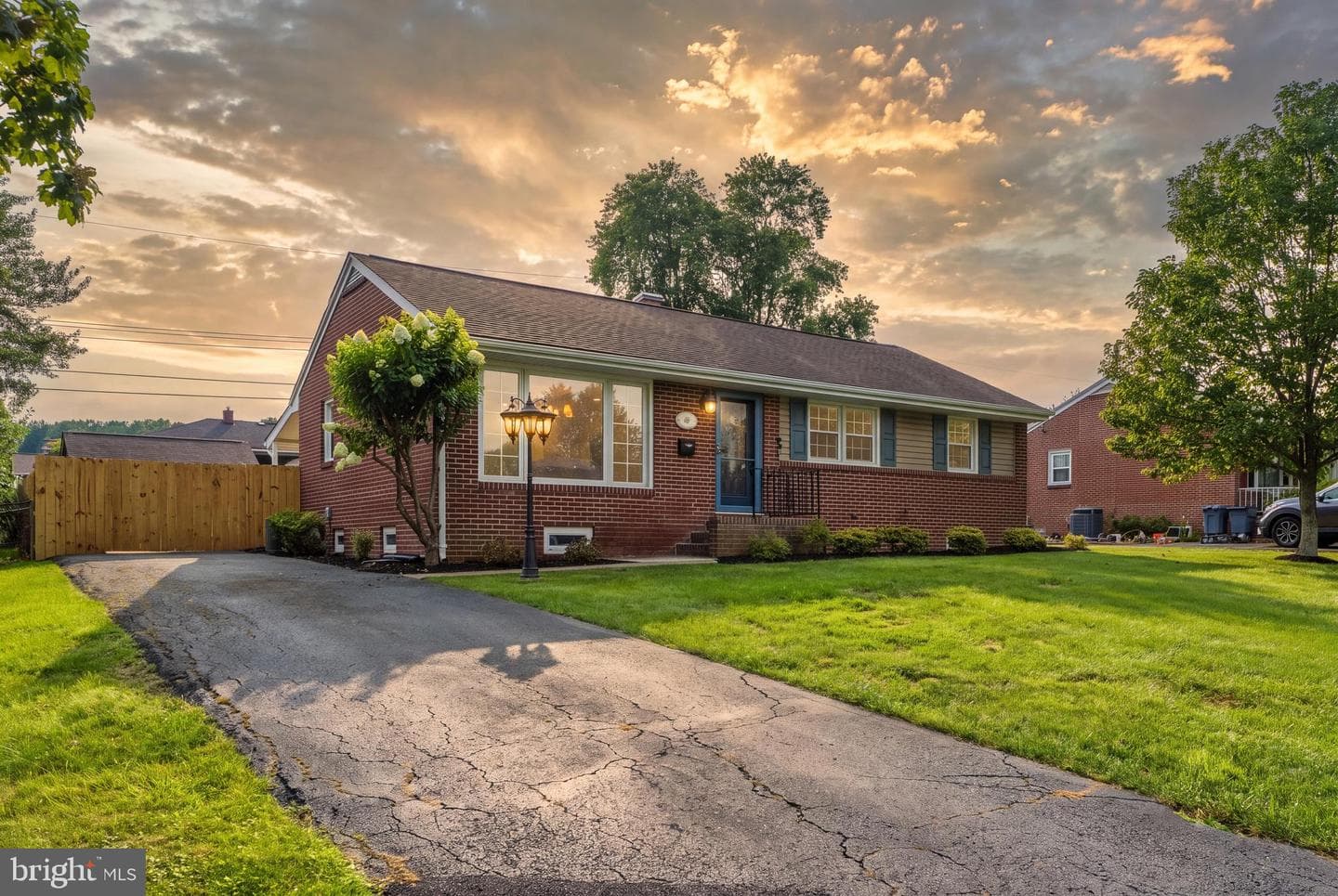 20 Brooks Road photo 1