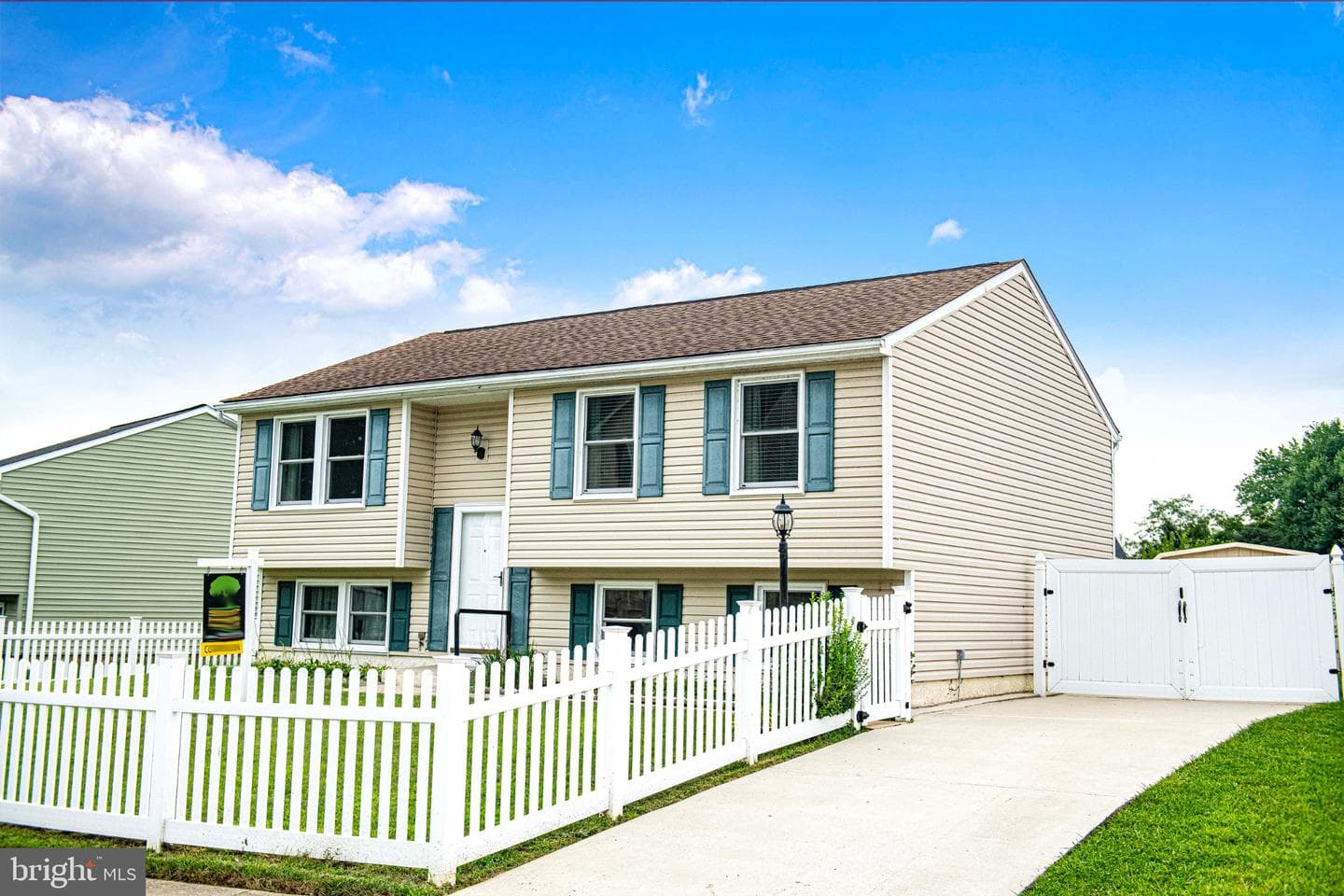 303 Brittany Drive photo 1