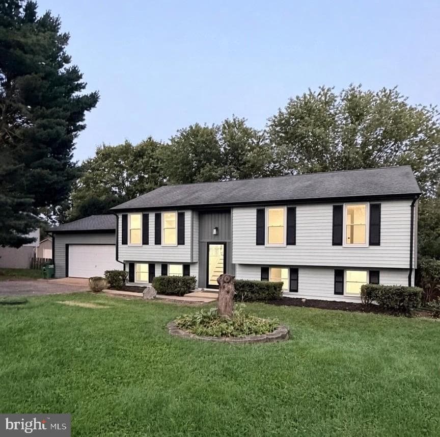 709 Paul Drive photo 1