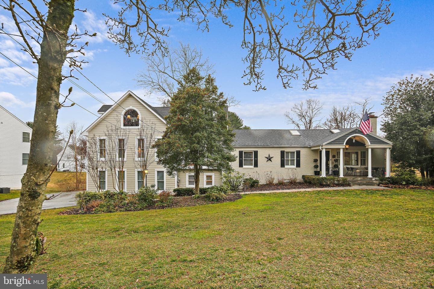 5668 Trotter Road photo 2