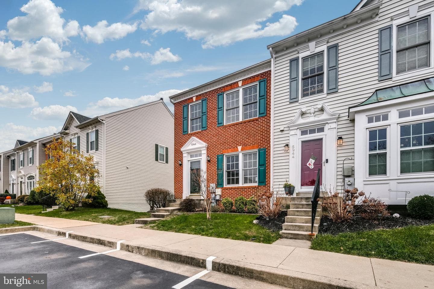 5946 Meadow Rose photo 2