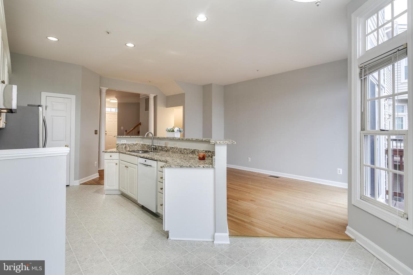 5946 Meadow Rose photo 7
