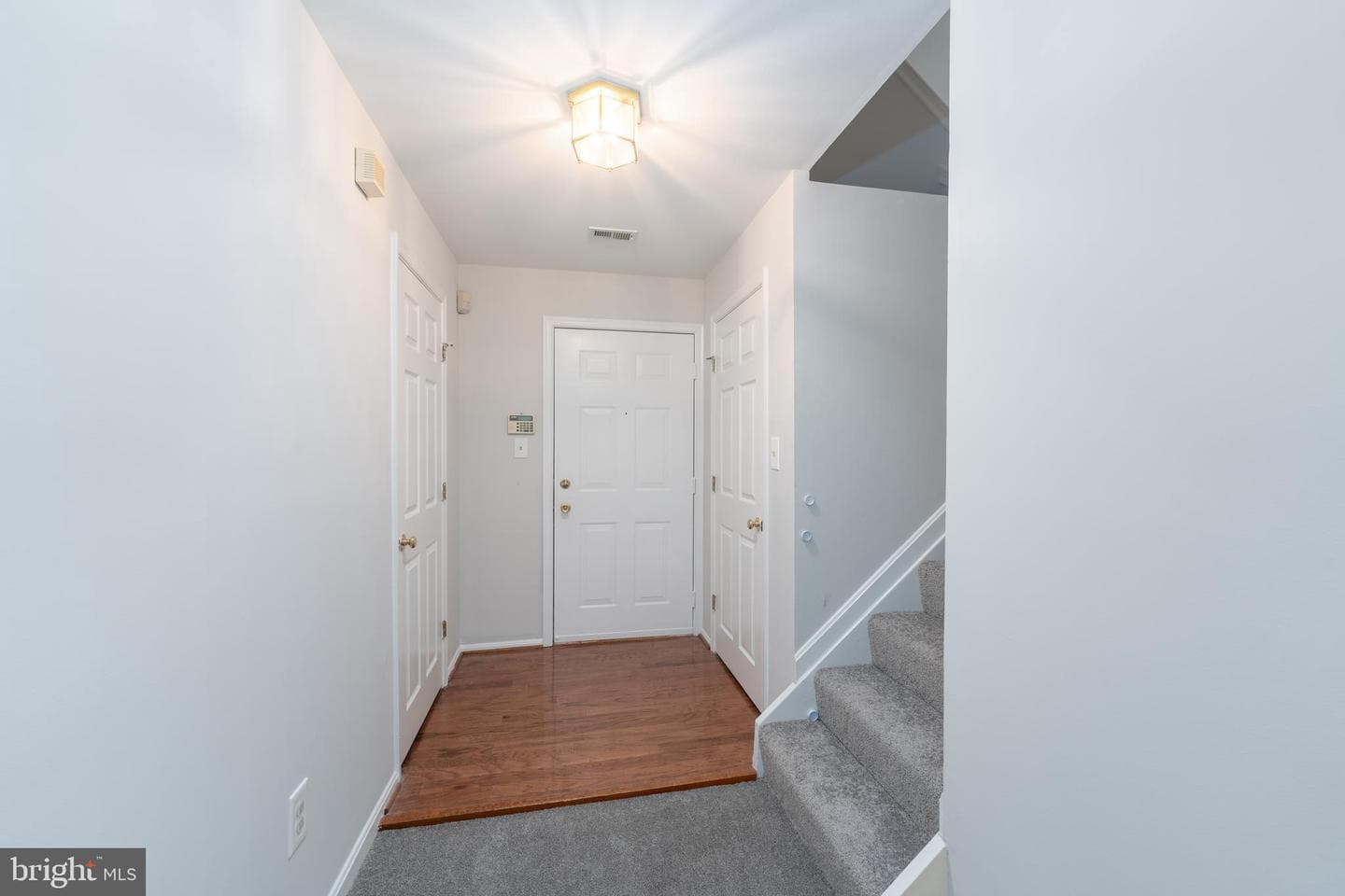 9050 Gracious End Court #302 photo 3