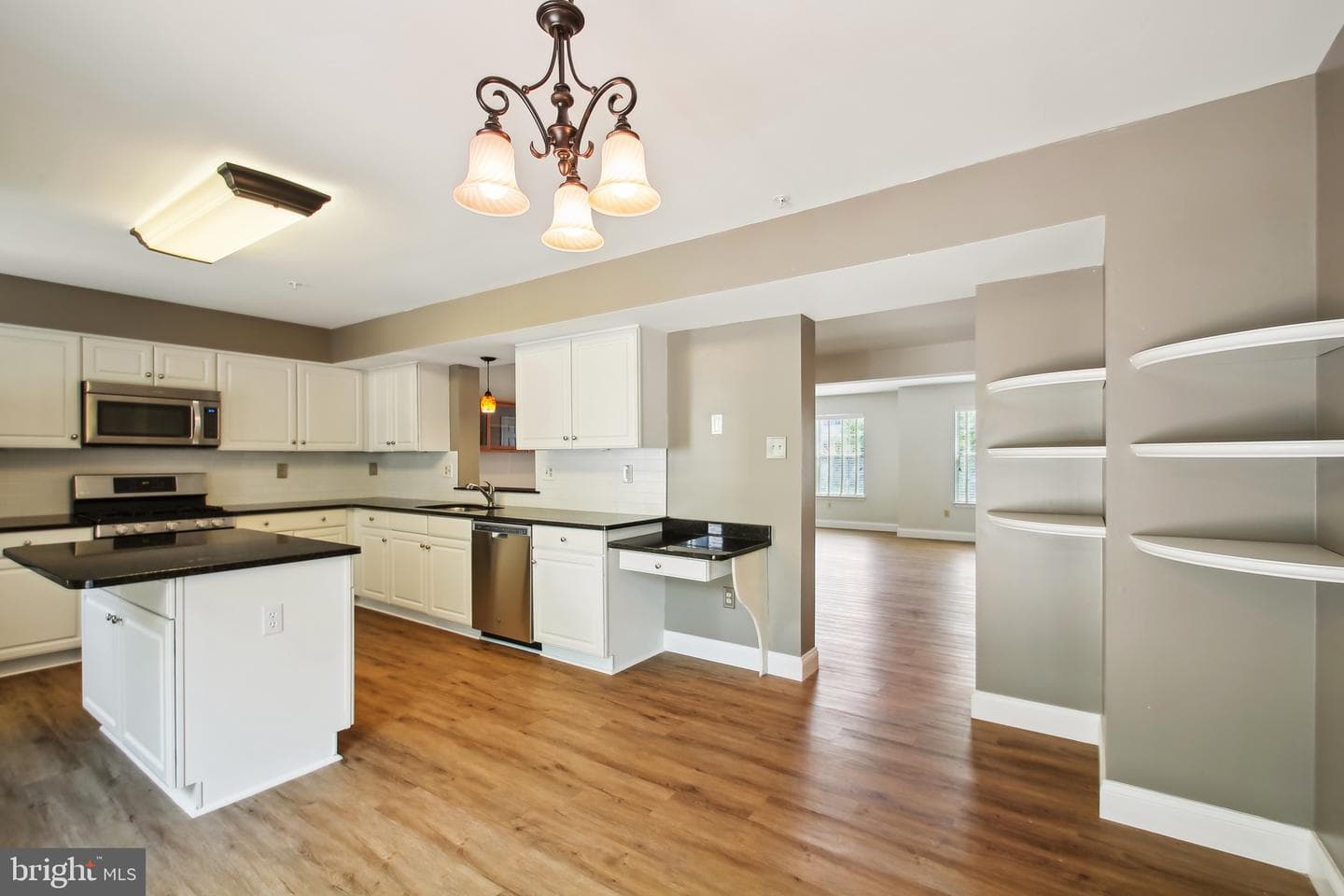 12204 Sleepy Horse Lane photo 18