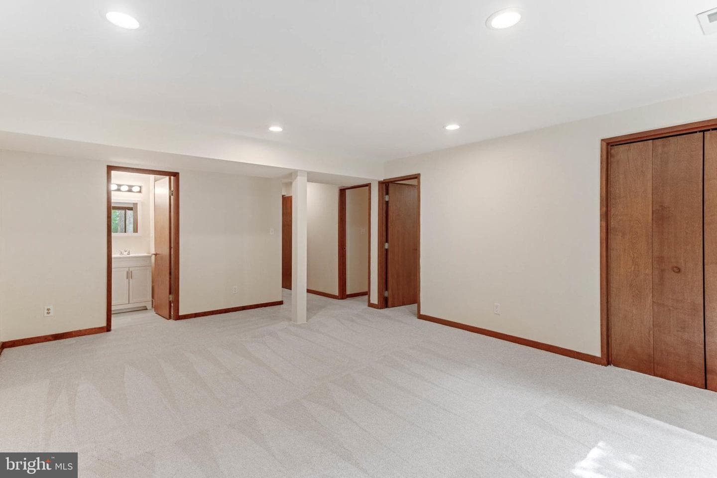 10386 Green Mountain Circle photo 37