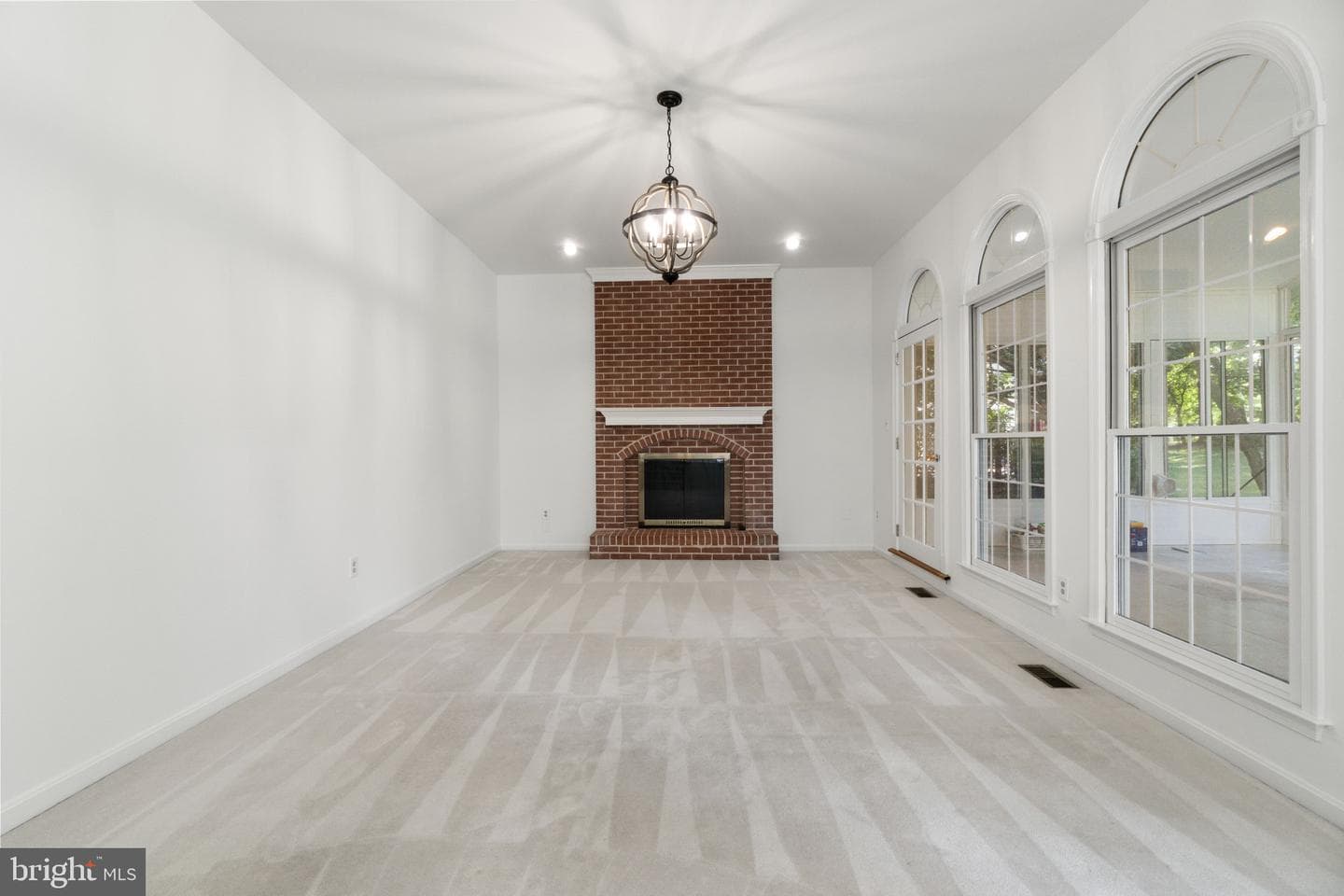 10224 New Forest Court photo 20