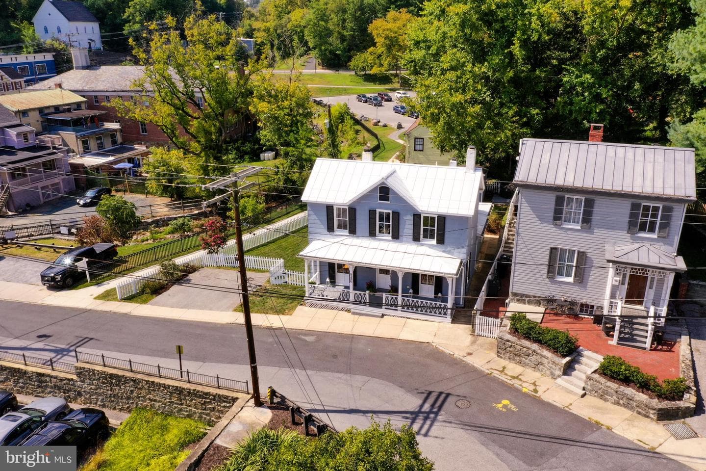 8386 Court Avenue photo 38