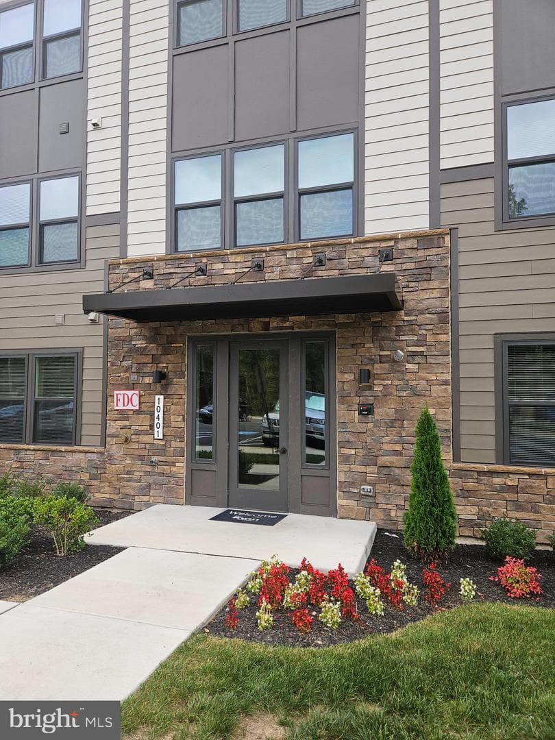 10401 Resort Road #E photo 4