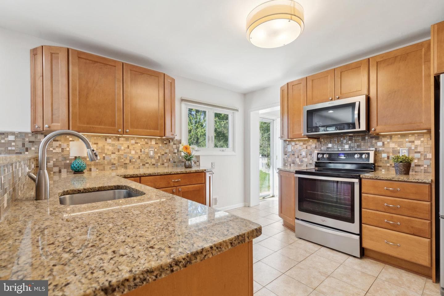 9409 Diamondback Drive photo 17