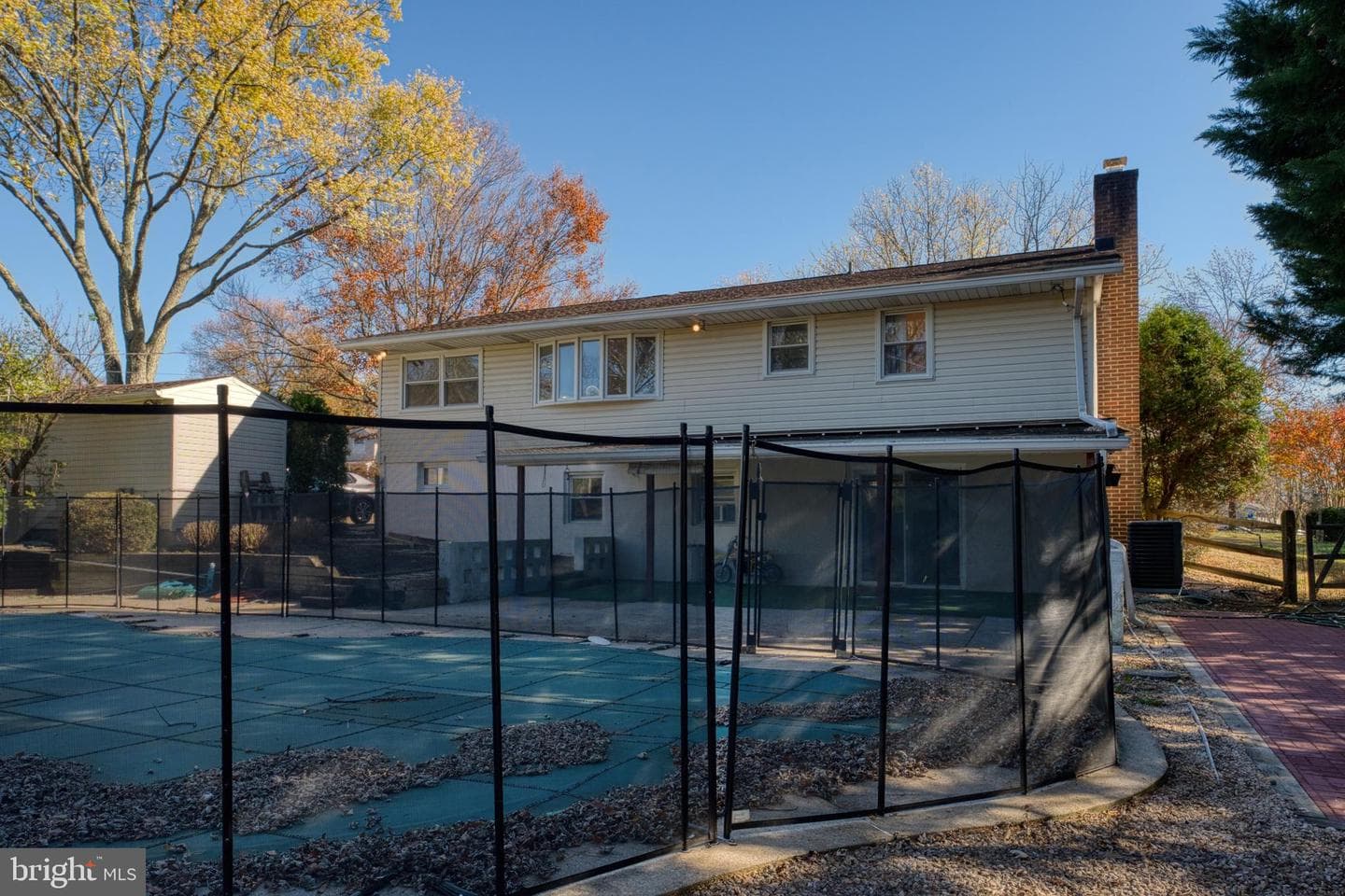 4614 Doncaster Drive photo 37